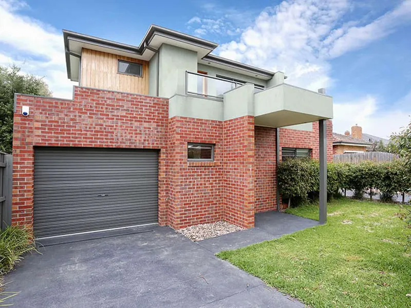 Spacious and Modern Executive Lifestyle