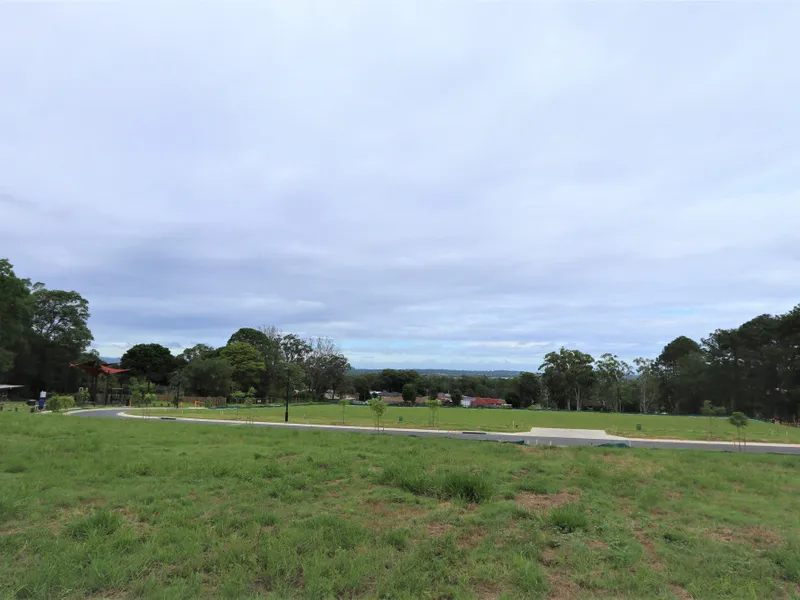 DeHill – Exceptional mountain view lands you can buy in Algester now! Secure your land TODAY!