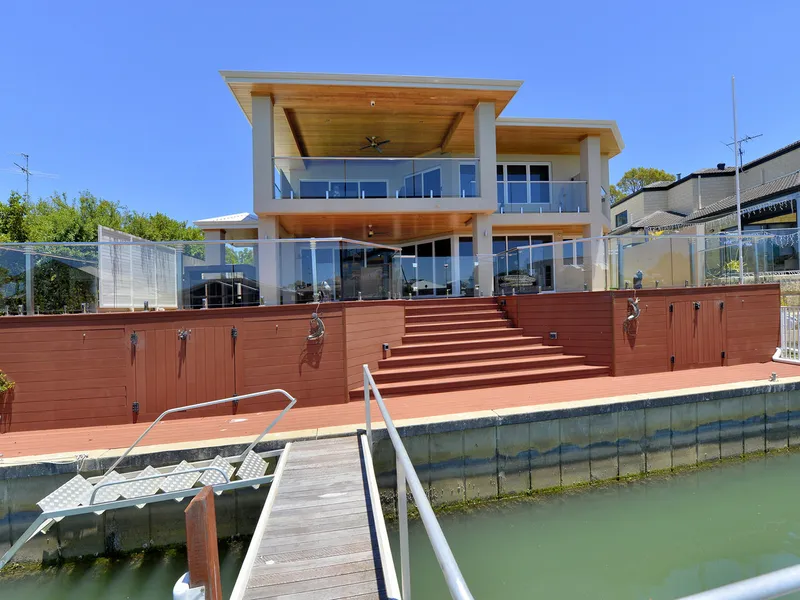 LUXURY RESORT STYLE LIVING IN PORT MANDURAH STAGE 1