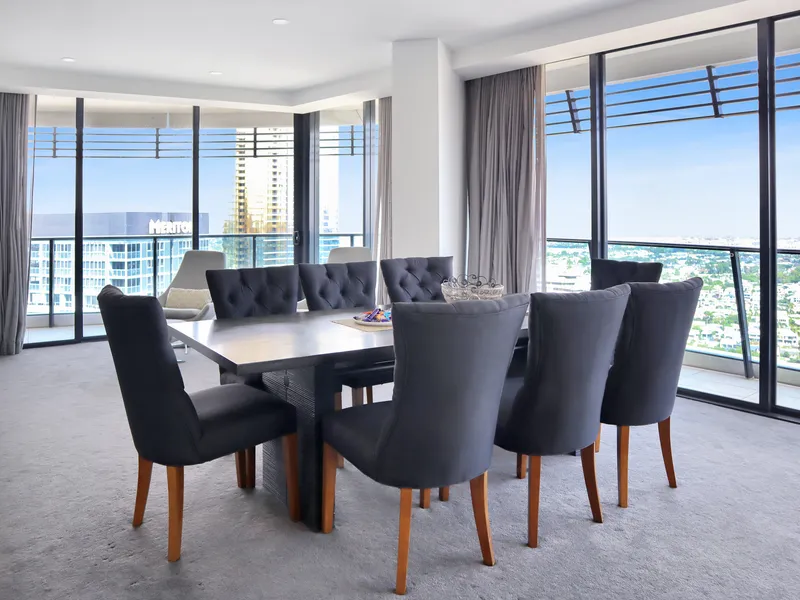 Peppers Broadbeach –Highly sought after Sky Home