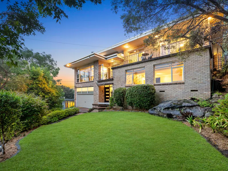 Imposing, versatile family home enjoying spectacular views