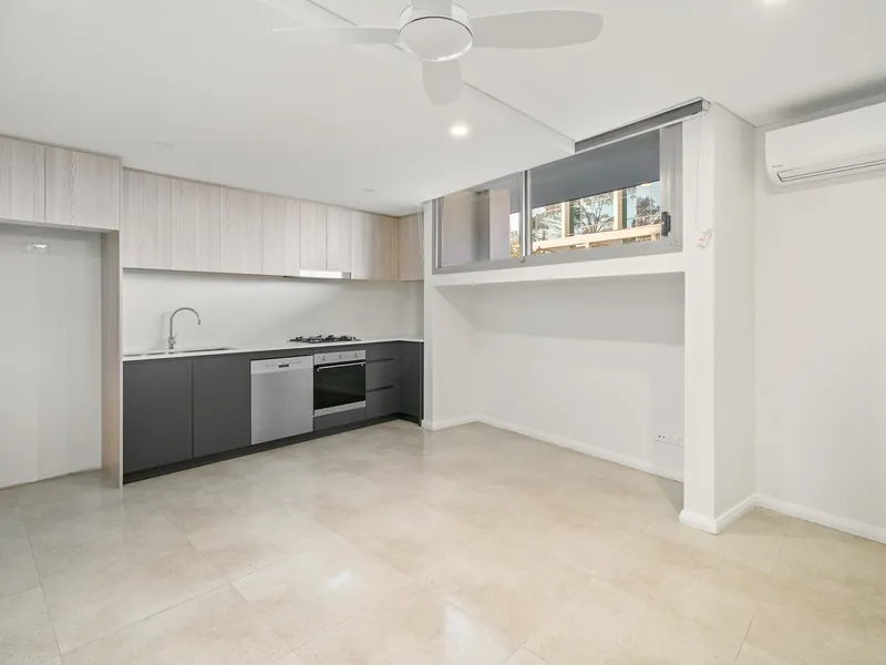 320 Pacific | One Bedroom Apartment 