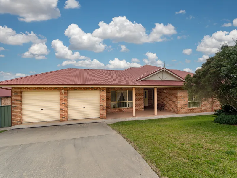 Pristine Property in Prestigious Location