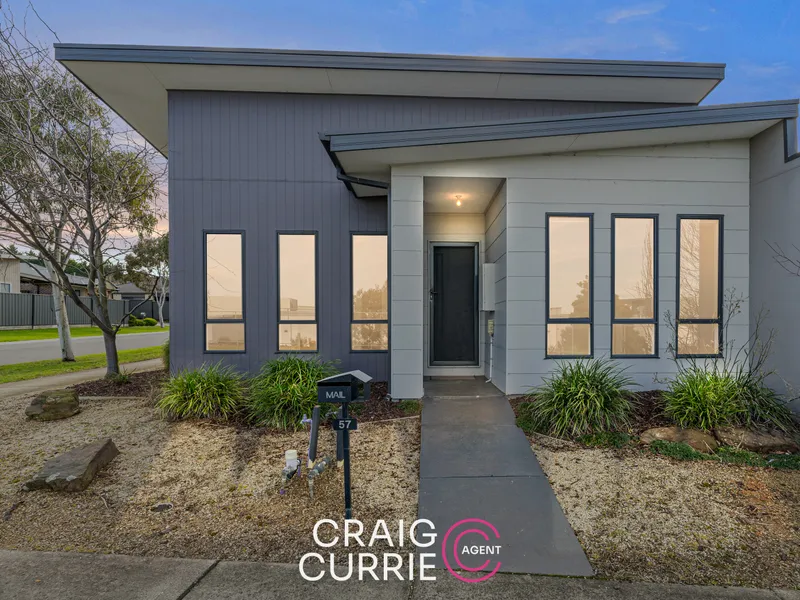MODERN LIVING BRILLIANT LOCATION!