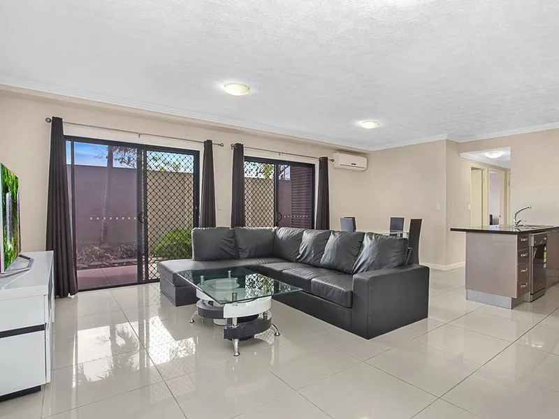 Fully Furnished Ground Floor Unit with Courtyard