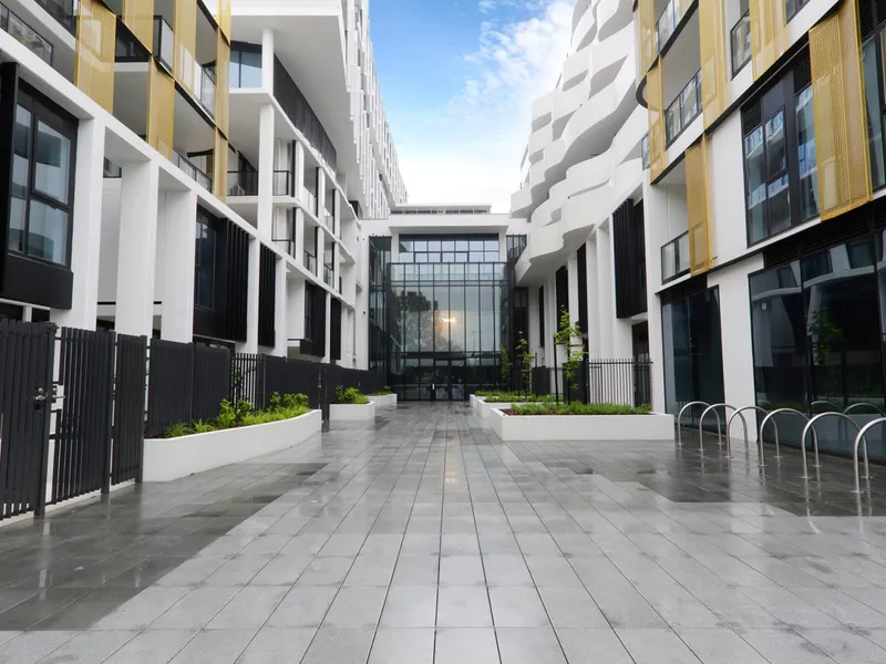 Sophisticated new apartment - 2 WEEKS FREE RENT 