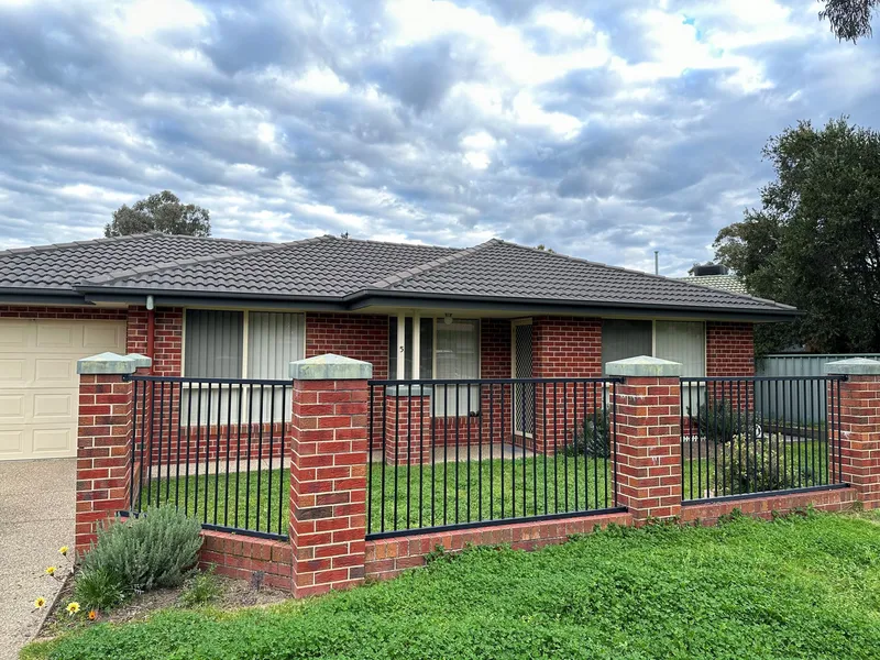 Desirable Thurgoona Townhouse!