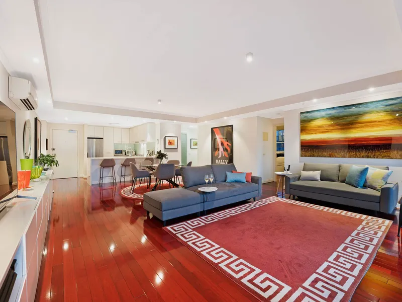 Sub-Penthouse - Quality Executive Living
