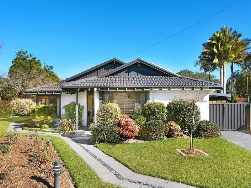 Family Friendly Home & Sought-After Location