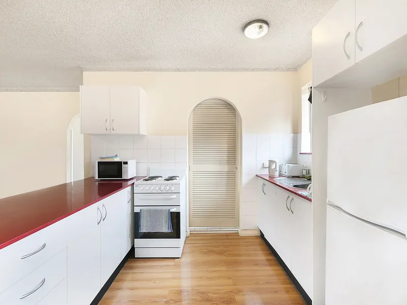 Perfect for Investors - Potential 5% Return. Secure 3 year lease.