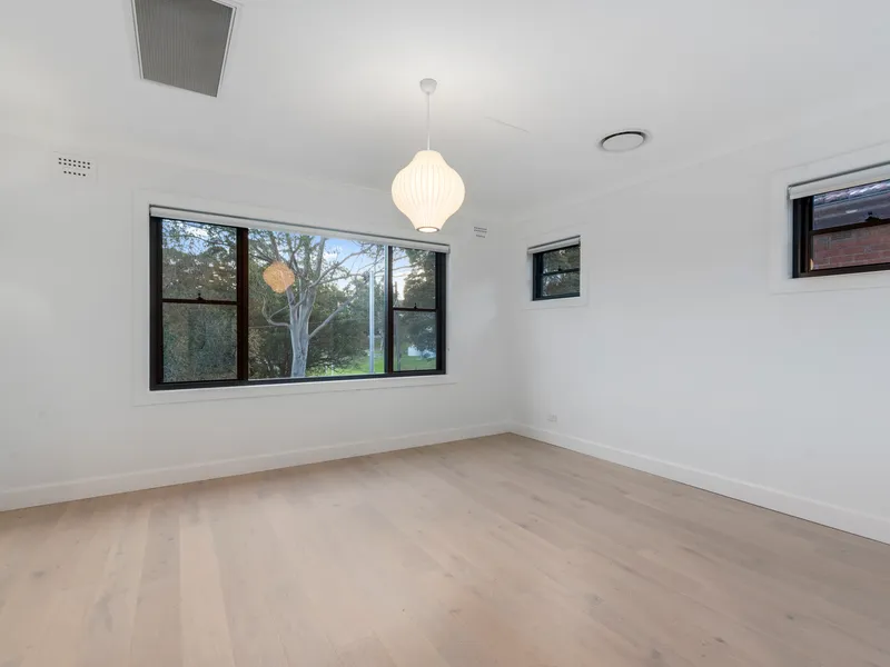 Prized street, Newly Renovated Family Home & Detached Granny Flat!