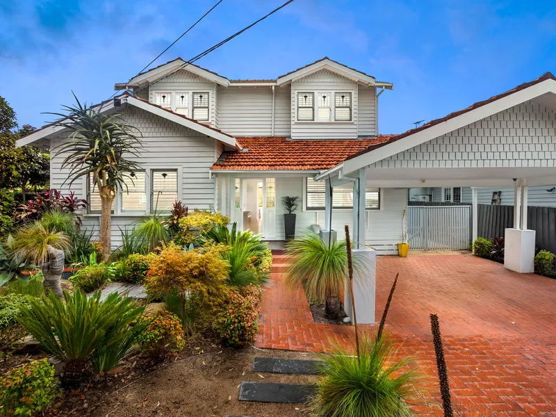 Picture Yourself in Resort Style Luxury