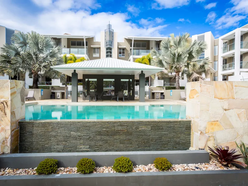 IMMACULATE APARTMENT LIVING. Open home Saturday 10 - 10.30am.