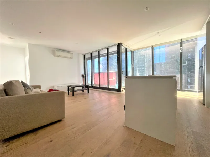 Fully furnished apartment in the heart of the City