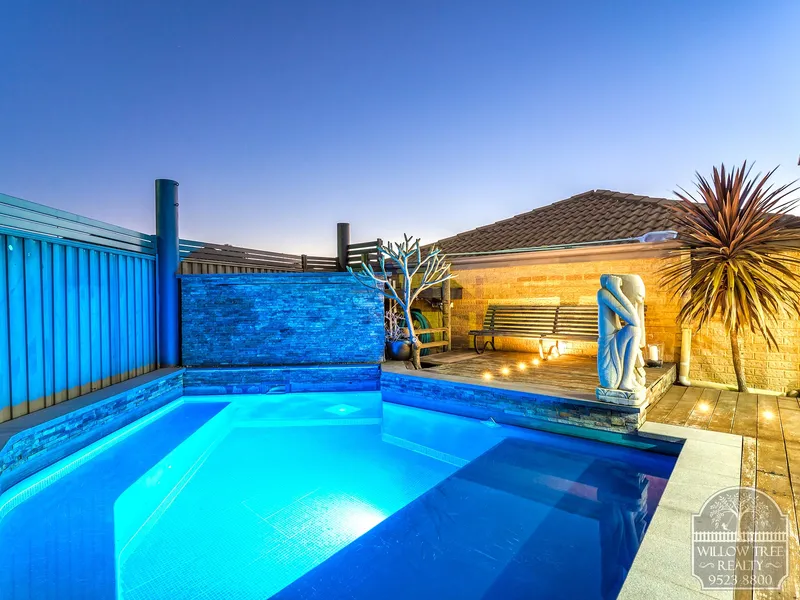 PLUNGE POOL PARADISE