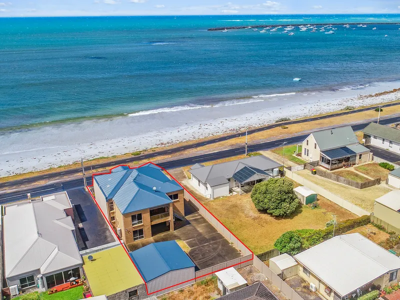 Elevated perfection by the Sea