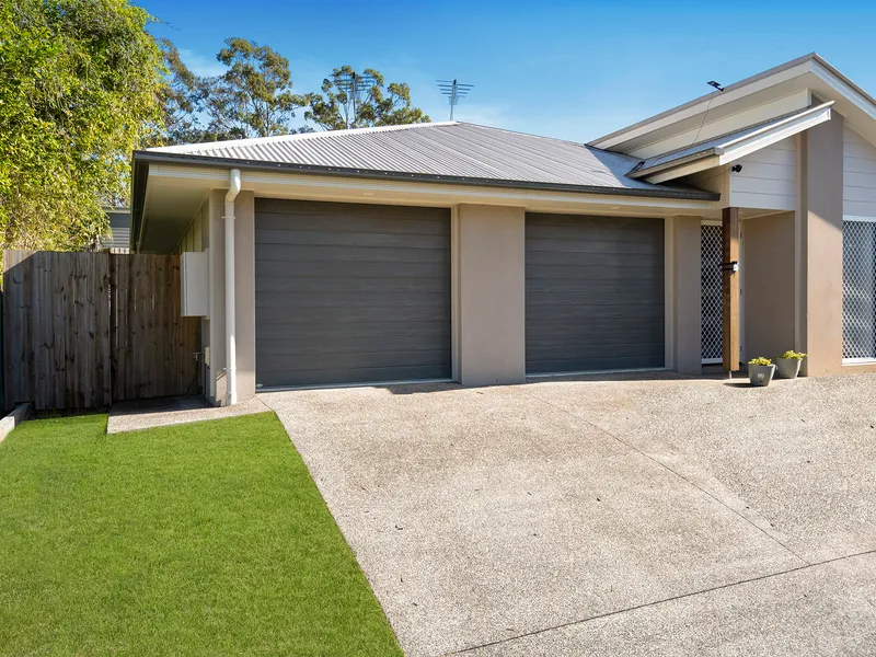 Near new, low maintenance home.