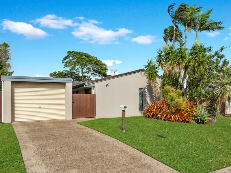 Neat and Tidy Home Within Tewantin