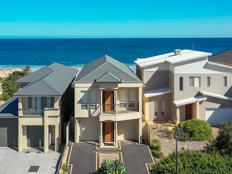 STUNNING WATER VIEWS!
