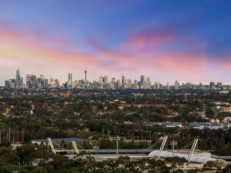 THREE BEDROOM WITH NEVER-TO-BE-BUILT OUT VIEWS