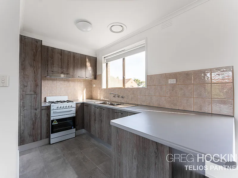 Fully Renovated 2 bedroom Unit- Rent Reduced