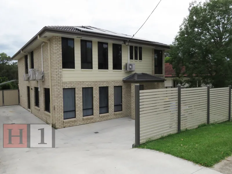 Near New Single Room for Rent in a Share House - Coopers Plains!