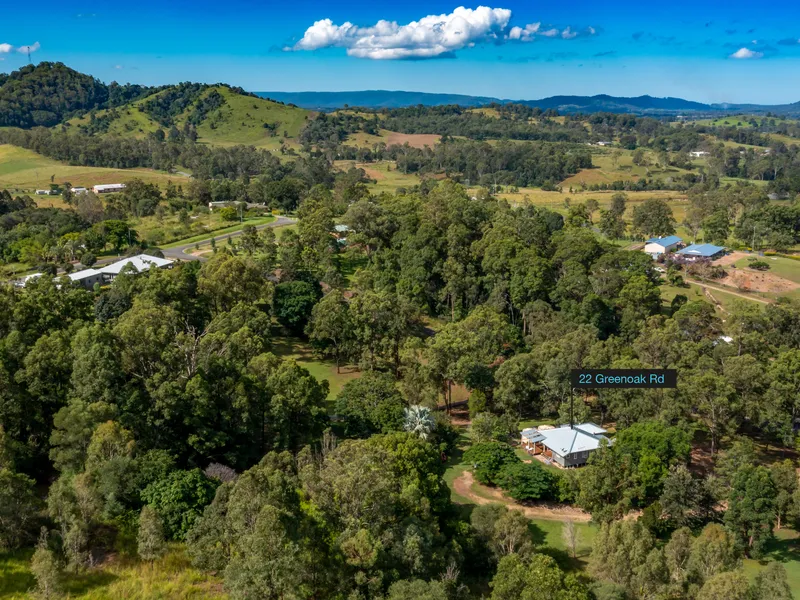 Character Home on Acreage In Beautiful Mary Valley