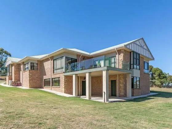 Exquisite Master Built Home