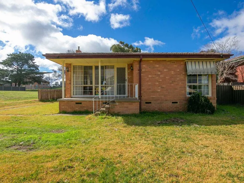 TIDY THREE BEDROOM HOME