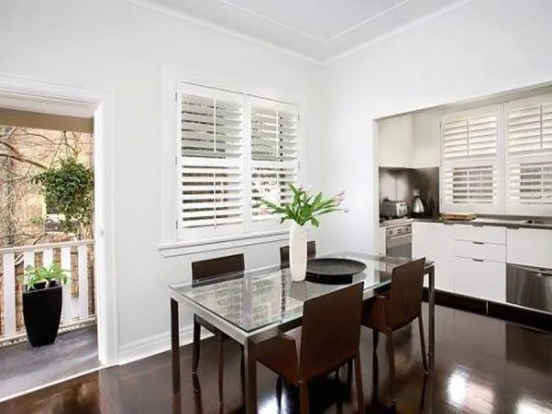 Great Two Bedroom Renovated Apartment