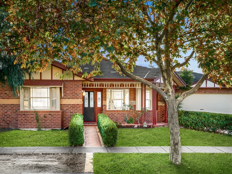 Spacious Family Living with Extended Proportions!