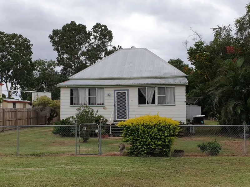 CUTE COTTAGE