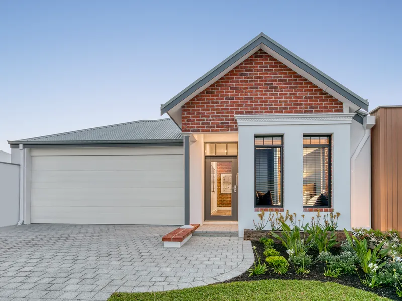 Invest or Live from $445 Per Week in The Highly Sought After Area Of Southern River !!! Under 30min to CBD!!!