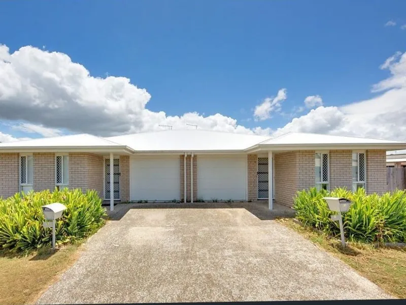Cosy 3 Bedroom Duplex for Rent!