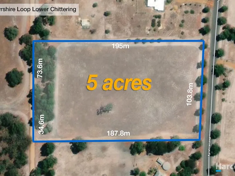 Titled level 5 acre block