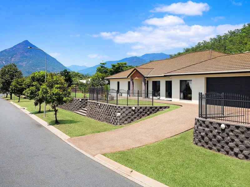 Exceptional Family Space Offering Comfort In A Convenient Location...