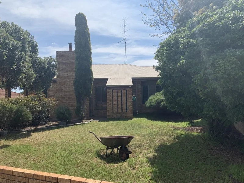 Family home at a great price!!