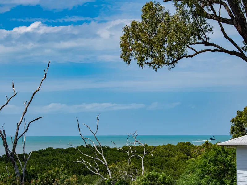 Unique Country Style Seaview Home