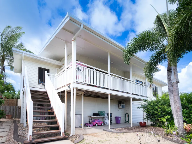 Outstanding family home with pool in prime location