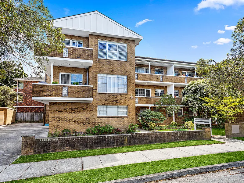 Spacious Three Bedroom Unit in Sought After Location - Private Inspection Welcome Before Saturday Open