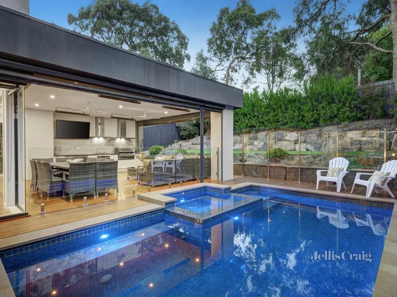 A five-star lifestyle on a peaceful 900m2