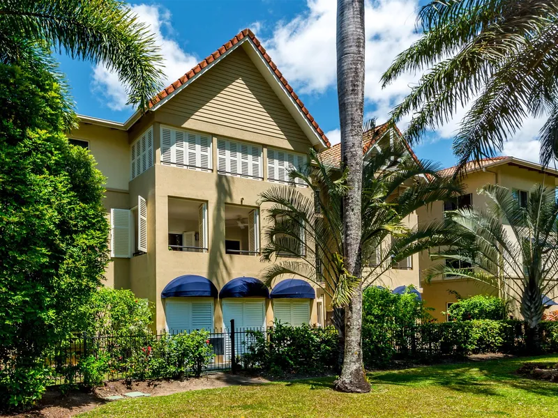 Wow Factor -  Stylish Resort Apartment with Stunning Views