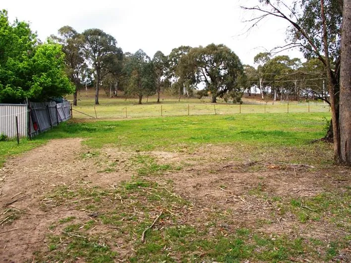 BUILDING BLOCK WITH NORTHERLY ASPECT