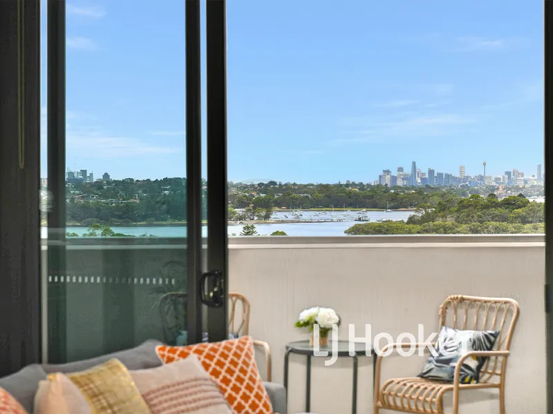 BEAUTIFUL CITY OCEAN VIEWS | 90 SQM ON TITLE