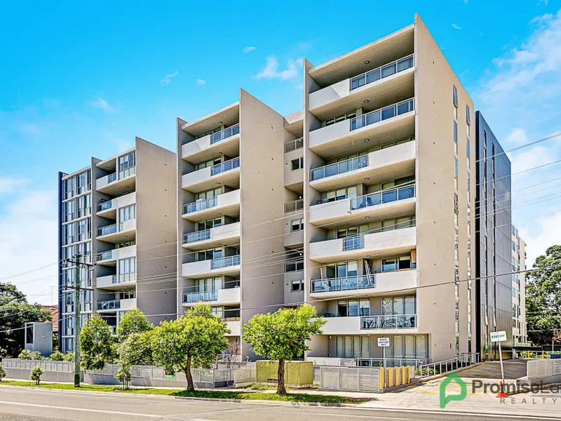 Near New 1+STUDY apartment in CARLINGFORD WEST CATCHMENT