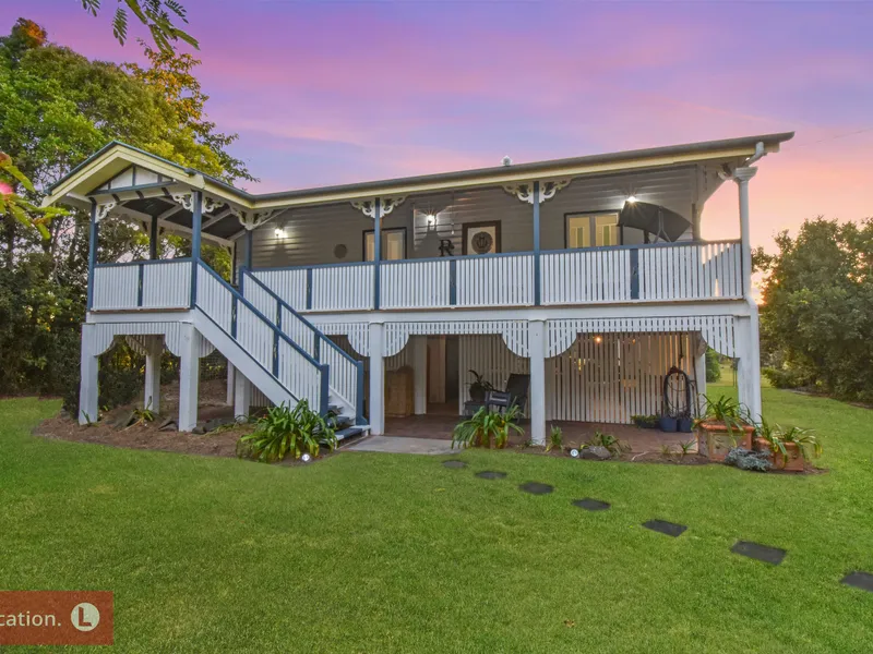 PRIME 10 ACRES WITH A STUNNING HIGH-SET QUEENSLANDER + 4 BAY SHED