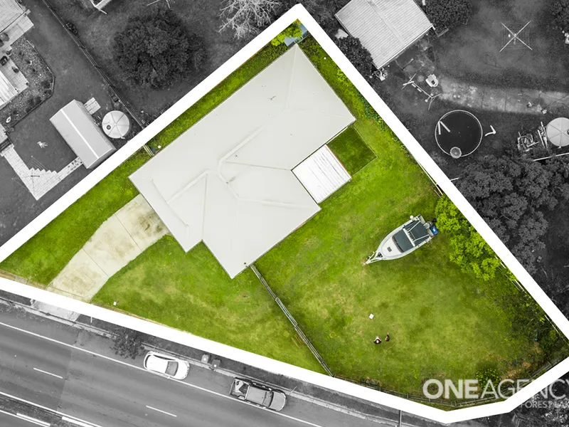 Spacious & Grand - A Place To Expand!