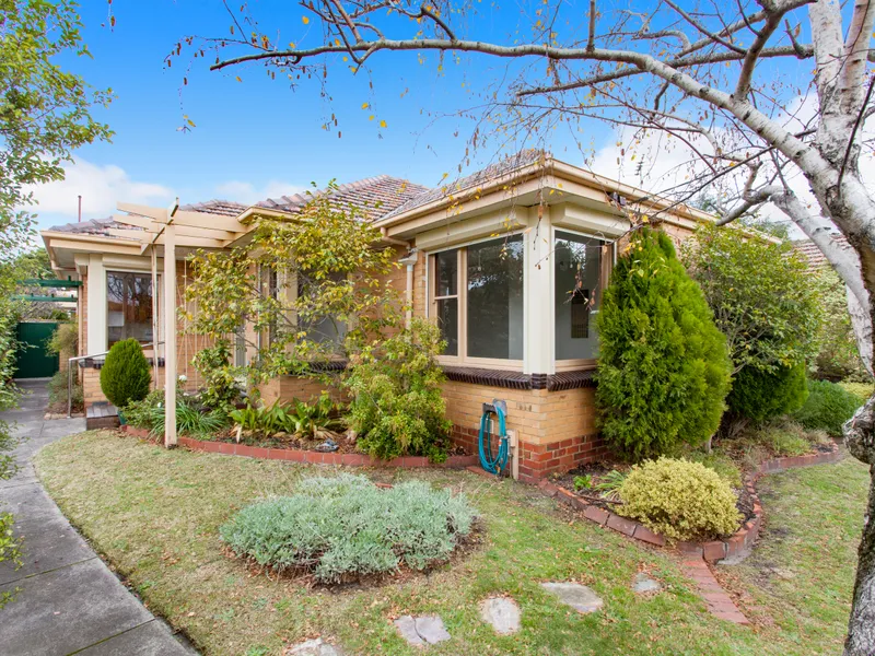 Neat and Tidy Family Home!