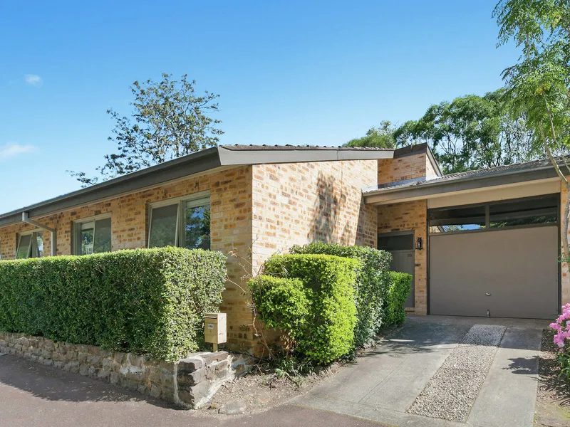 Centrally Located Peaceful Oasis