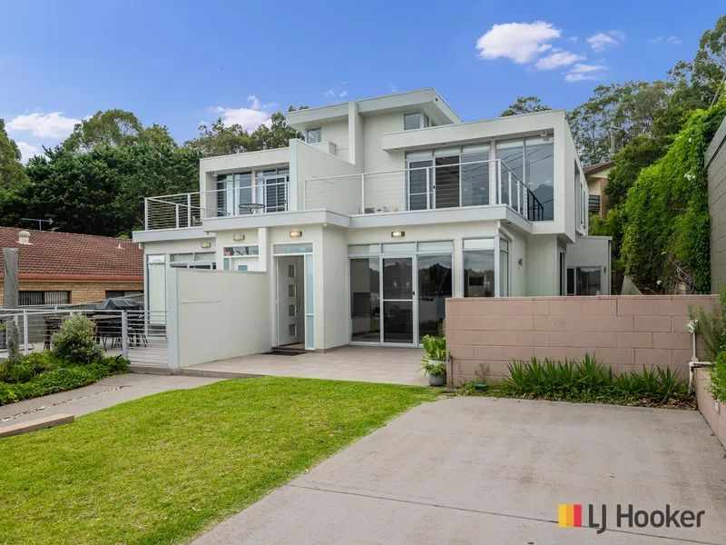 CLYDE RIVER DREAMING